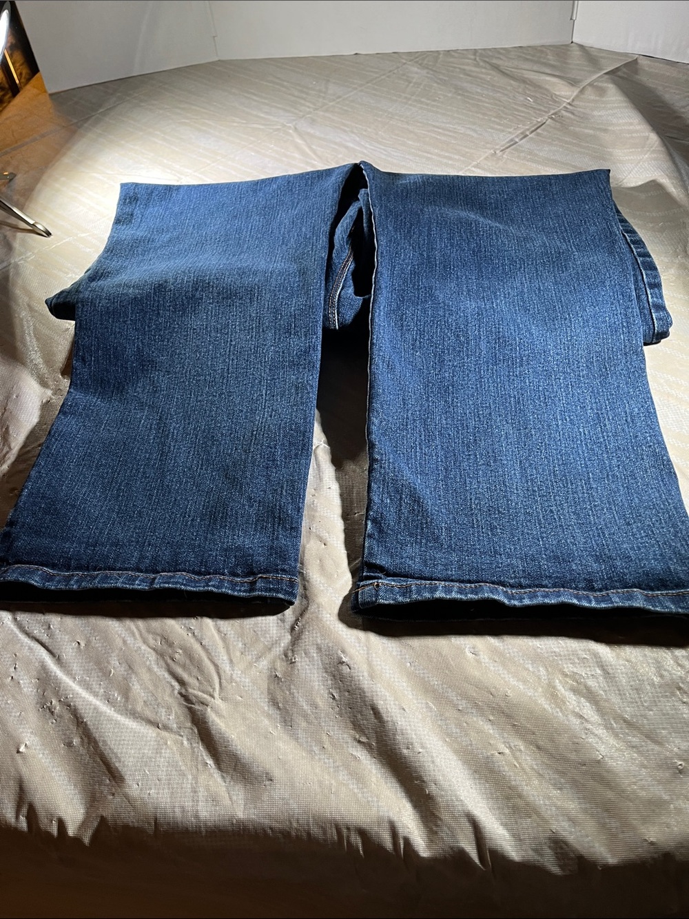 Gloria Vanderbilt Straight-Leg Jeans in Blue Denim - Picture 7 of 7